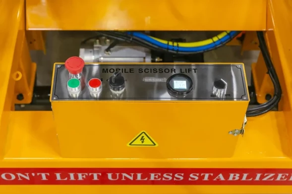 Подъемник ножничный несамоходный SJY-0.5-7 (220В; 500 кг; 7 м) SMARTLIFT (SMART)