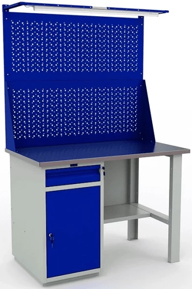 Верстак с двумя экранами и освещением WT120.WD2/F1.021