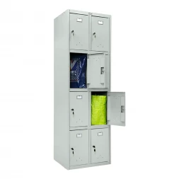 Шкаф металлический с дверцами и замком светло-серый