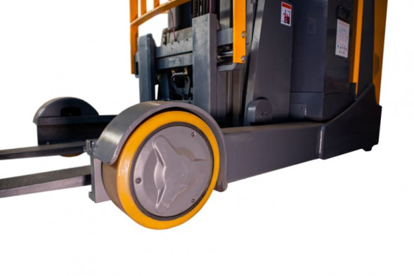 Ричтрак электрический с кабиной TOR 2,0 т 11,1 м CQD20-D с камерой и быстрым подъемом, шт