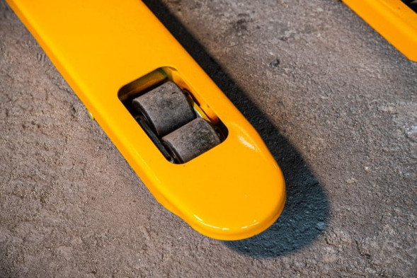 Тележка гидравлическая 2000 кг 1150 мм XILIN DB (нейлоновые колеса), шт