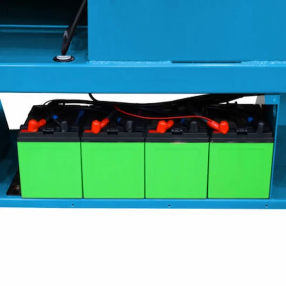 Подъемник самоходный ножничный ведомый (с электроприводной ручкой) SPF1105