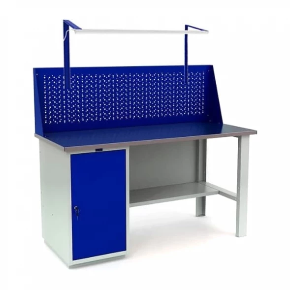 Верстак с освещением в сарай WT160.WD1/F1.011