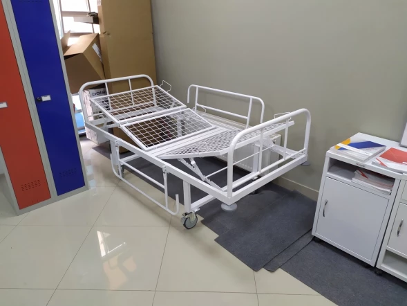 Кровать медицинская для дома КМ-03