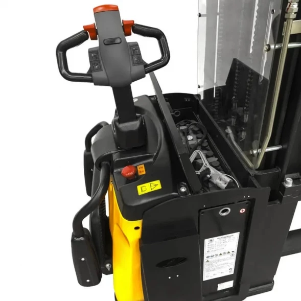 Штабелер электрический самоходный ES16-RS (г/п 1.6 т, 4,5 м) SMART PREMIUM