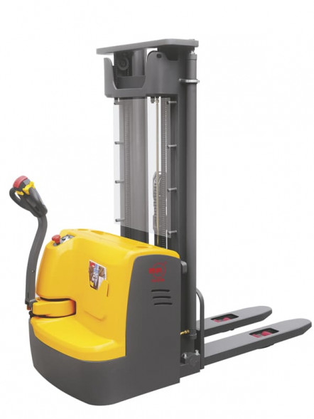 Штабелер самоходный 1,5 т 5,6 м XILIN CDDK15-III Li-ion 24/225 В/Ач (с платформой), шт