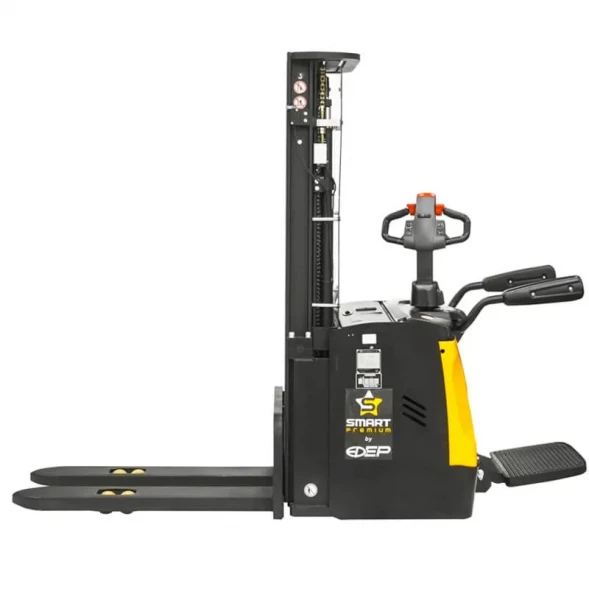 Штабелер электрический самоходный ES16-RS (г/п 1.6 т, 4.5 м, с Li-ion батареей) SMART PREMIUM