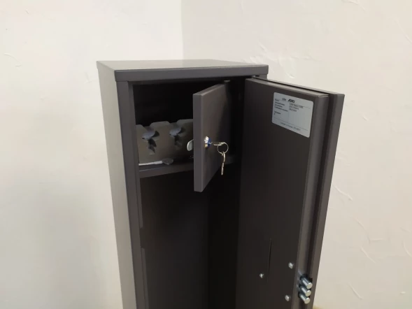 Оружейный сейф Aiko Чирок 1328 EL (Сокол EL)