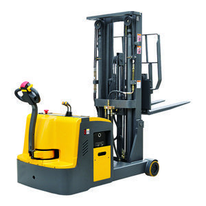 Штабелер самоходный 1,5 т 5,6 м TOR CPD15W с раздвижными вилами и противовесом (сопровождаемый), шт